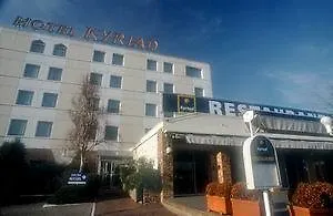 Hotel Kyriad Le 2*