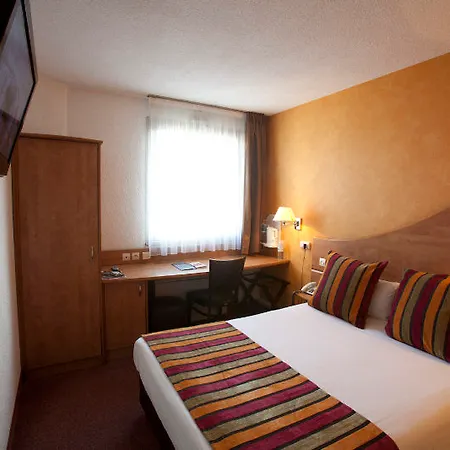 Hotel Kyriad Le Bordeaux